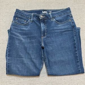 Lee Regular Fit Mid Rise Capri